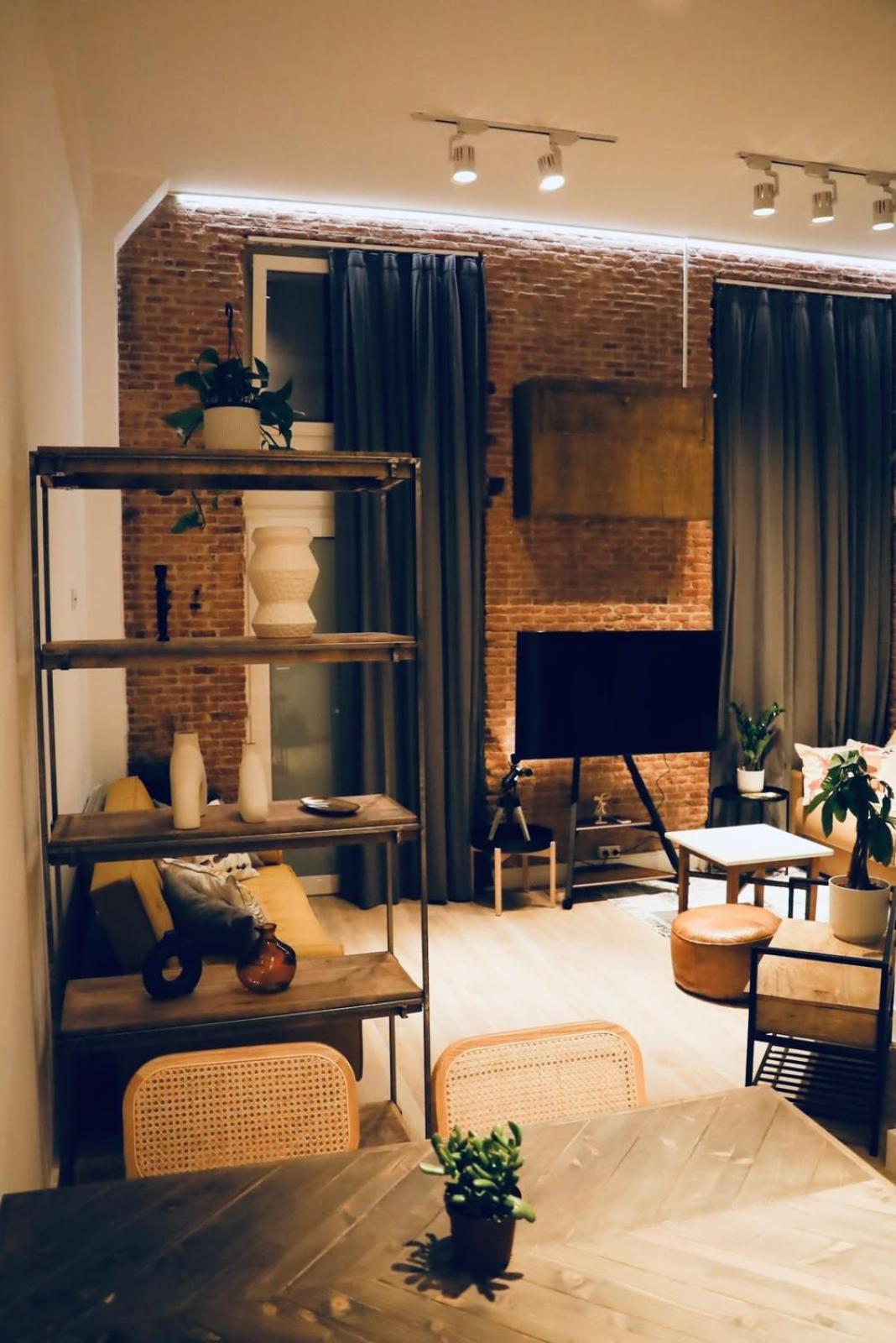 Apartament Unique Nyc Style Loft In The Heart Of Madryt Zewnętrze zdjęcie